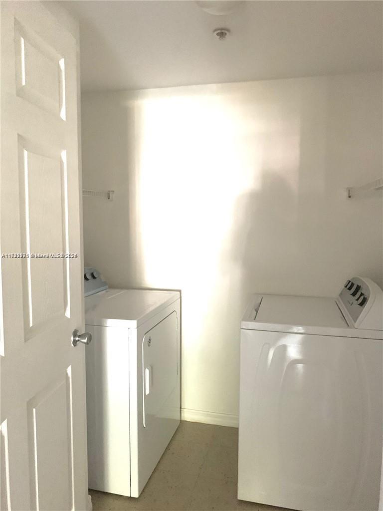 CYPRESS POINTE AT CORAL S - Residential