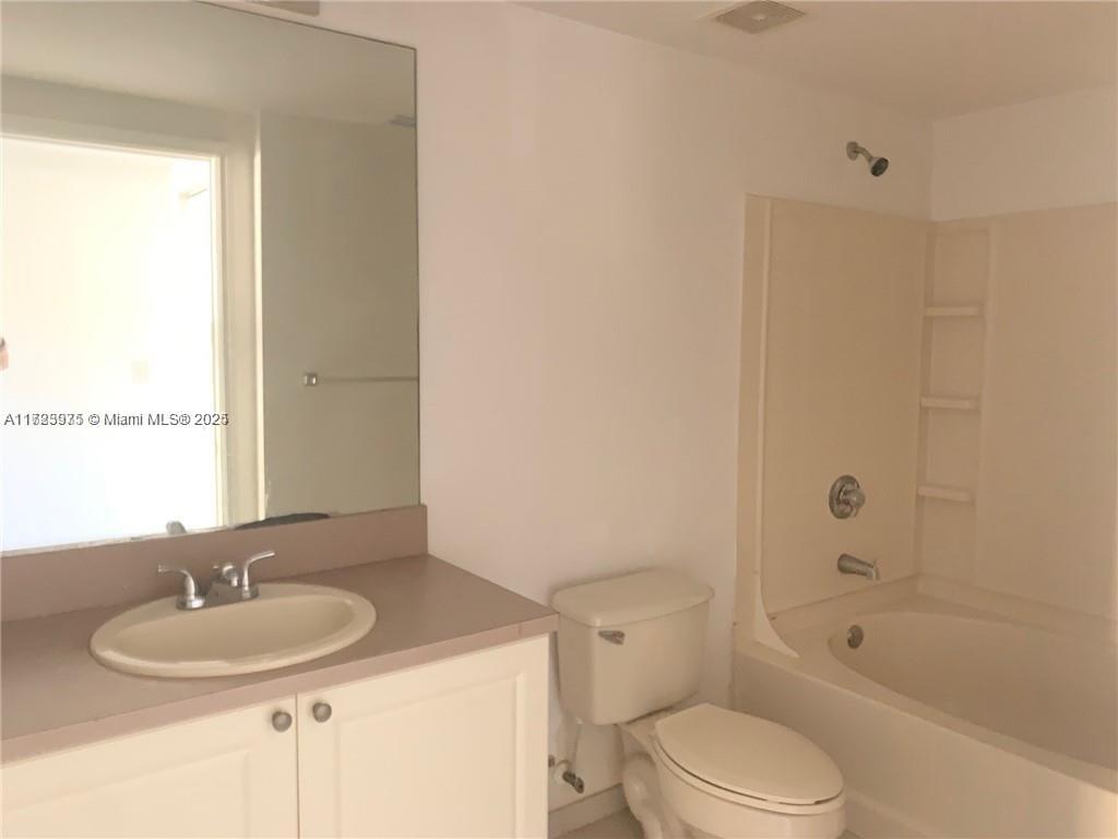 CYPRESS POINTE AT CORAL S - Residential