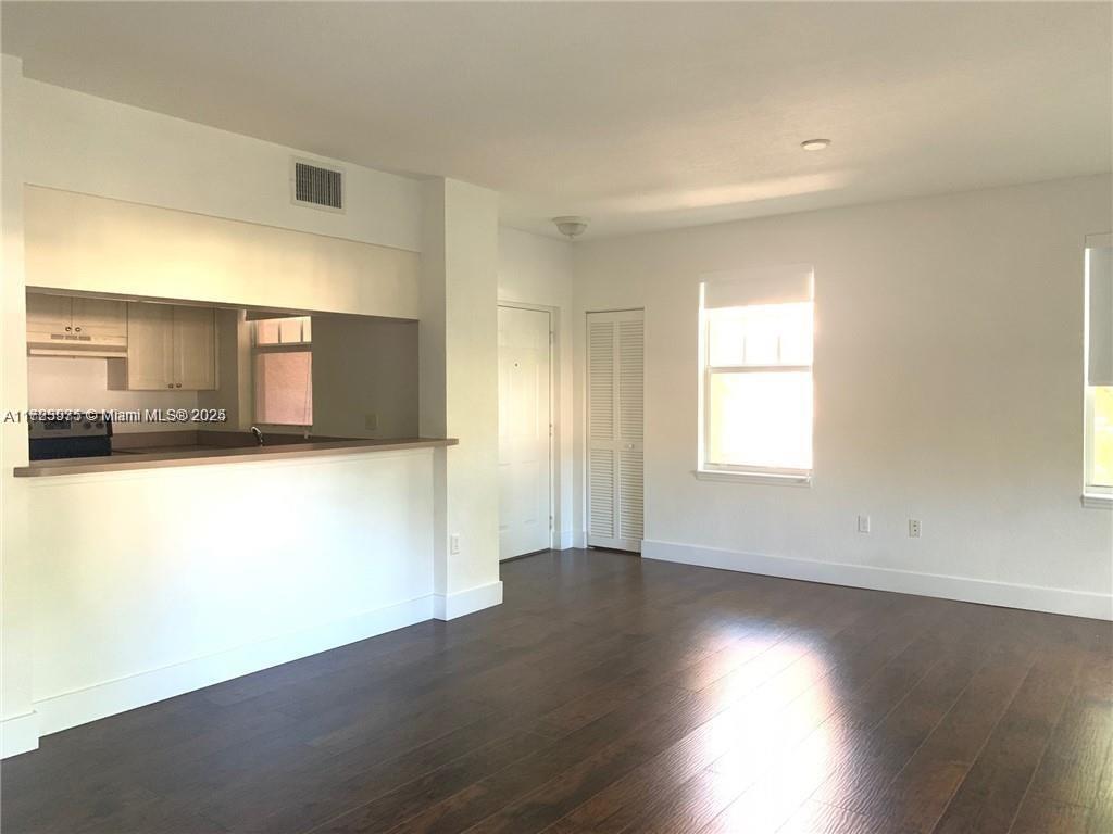 CYPRESS POINTE AT CORAL S - Residential