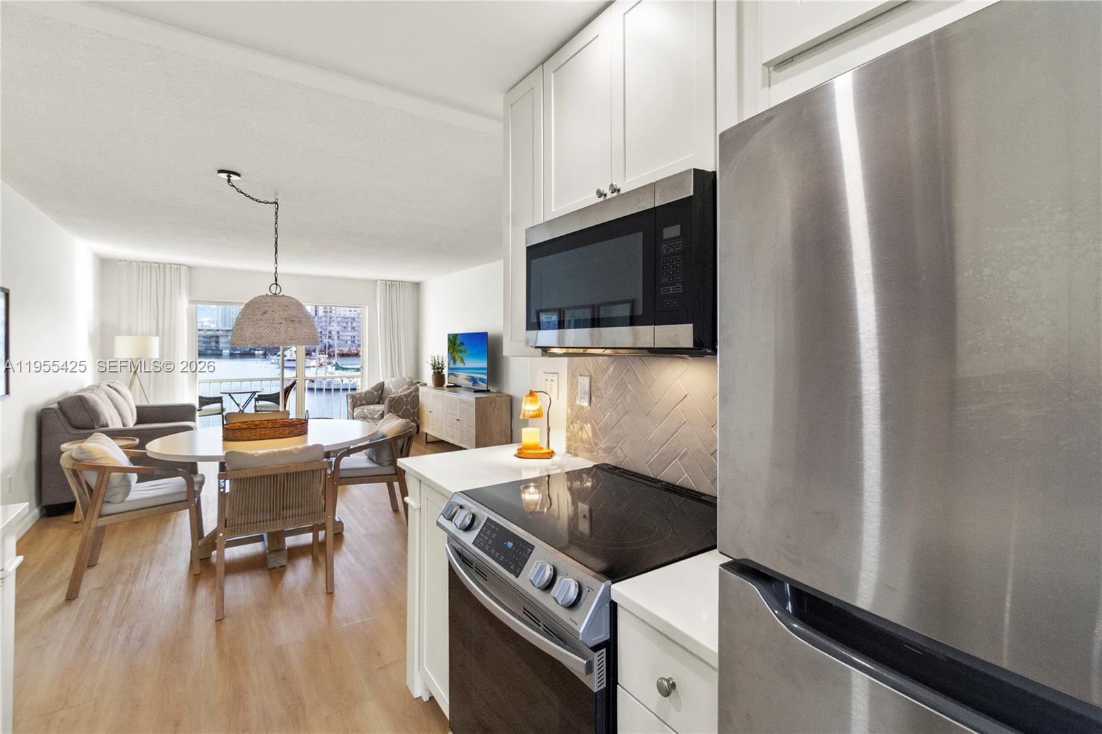 YACHT HARBOR APARTMENTS C - Residential