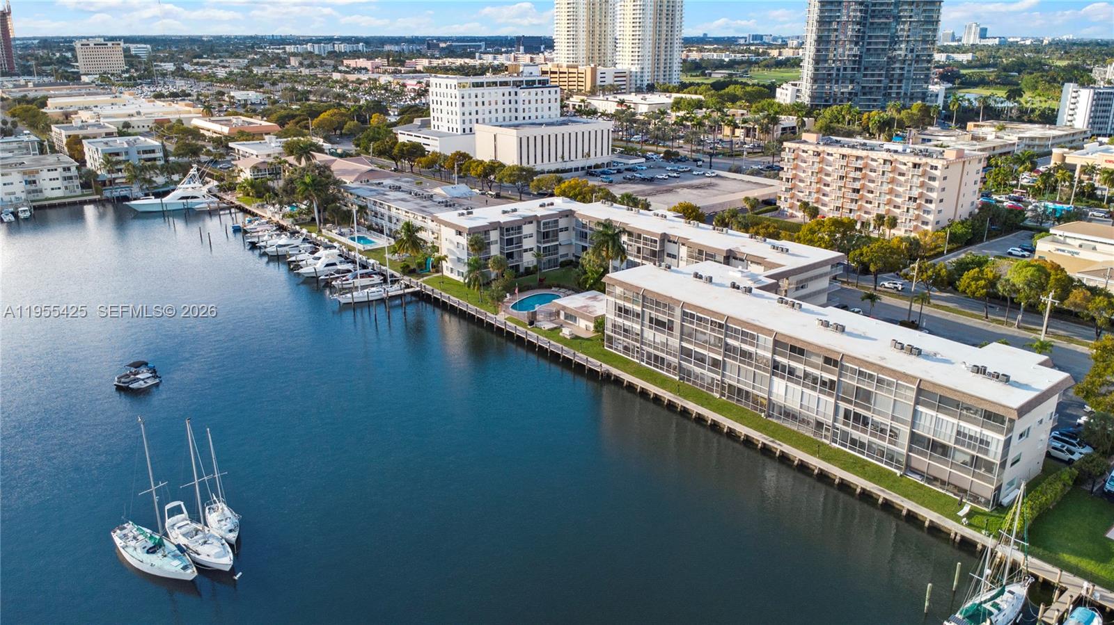 YACHT HARBOR APARTMENTS C - Residential