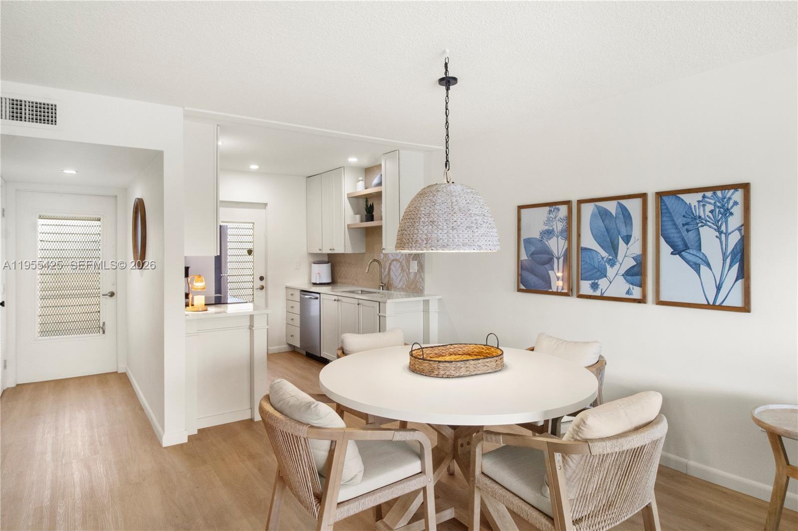 YACHT HARBOR APARTMENTS C - Residential