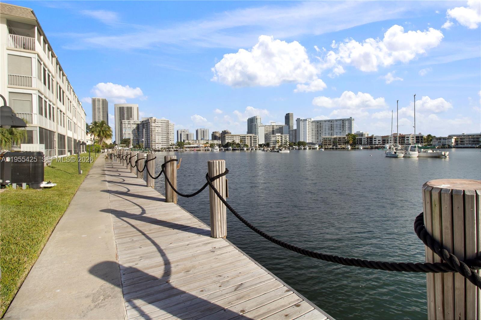 YACHT HARBOR APARTMENTS C - Residential