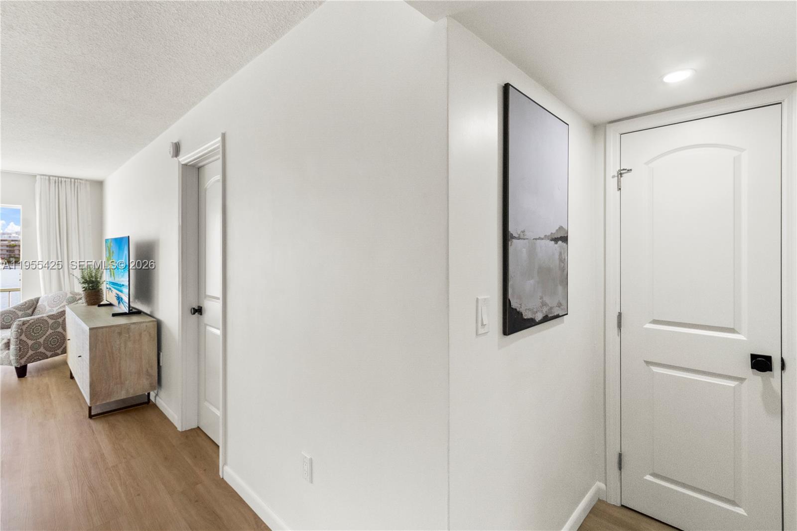 YACHT HARBOR APARTMENTS C - Residential