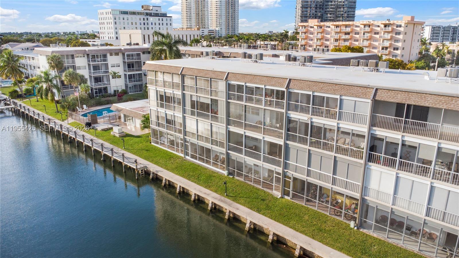 YACHT HARBOR APARTMENTS C - Residential