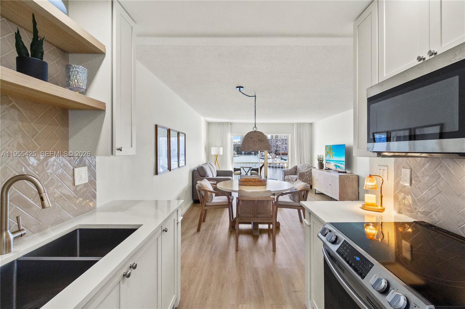 YACHT HARBOR APARTMENTS C - Residential