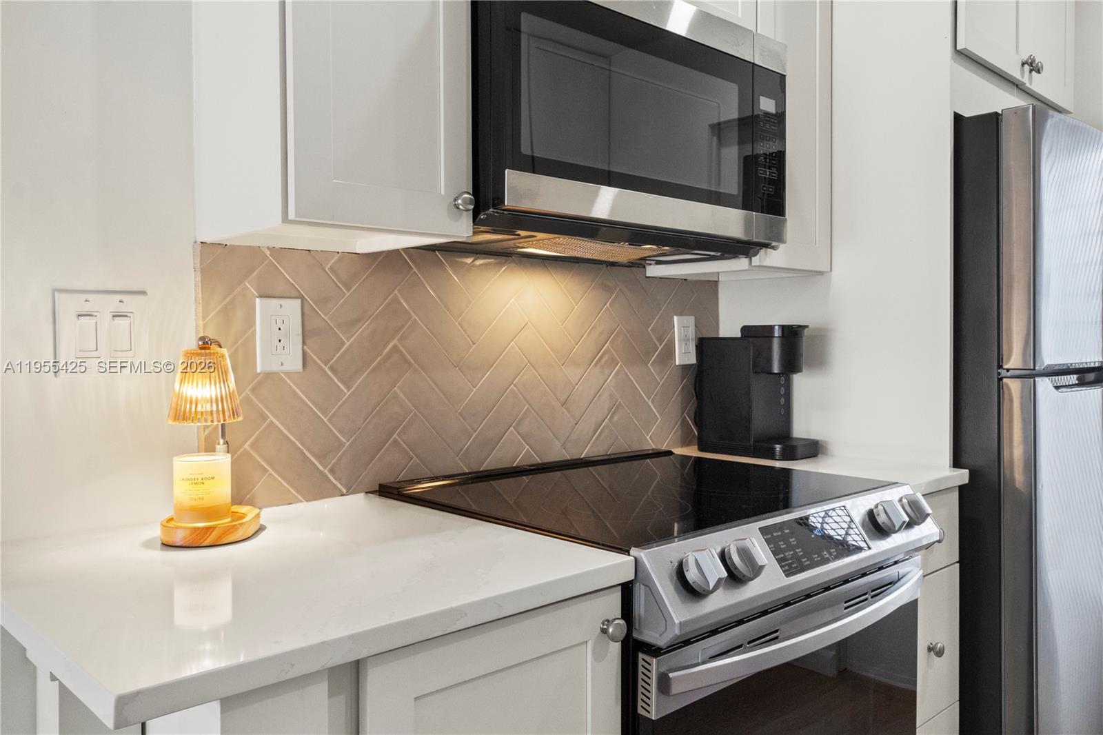 YACHT HARBOR APARTMENTS C - Residential