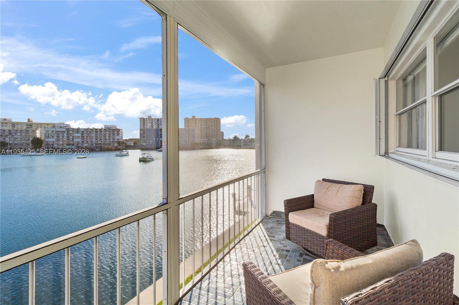 YACHT HARBOR APARTMENTS C - Residential