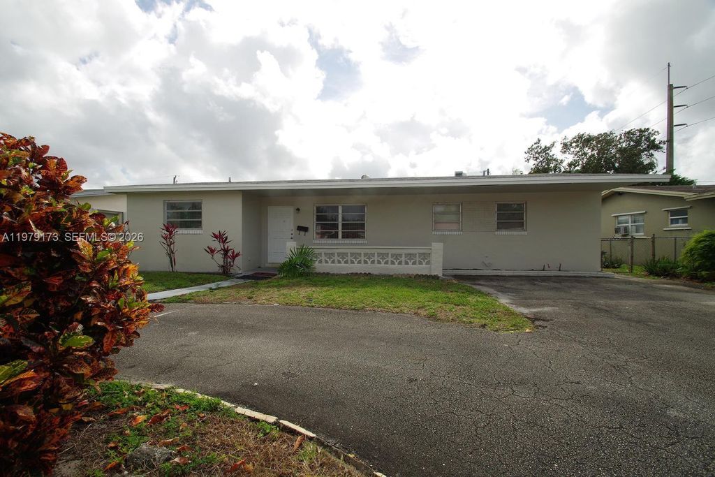 Photo of 5510 Johnson St, Hollywood, FL 33021 (MLS # A11979173)