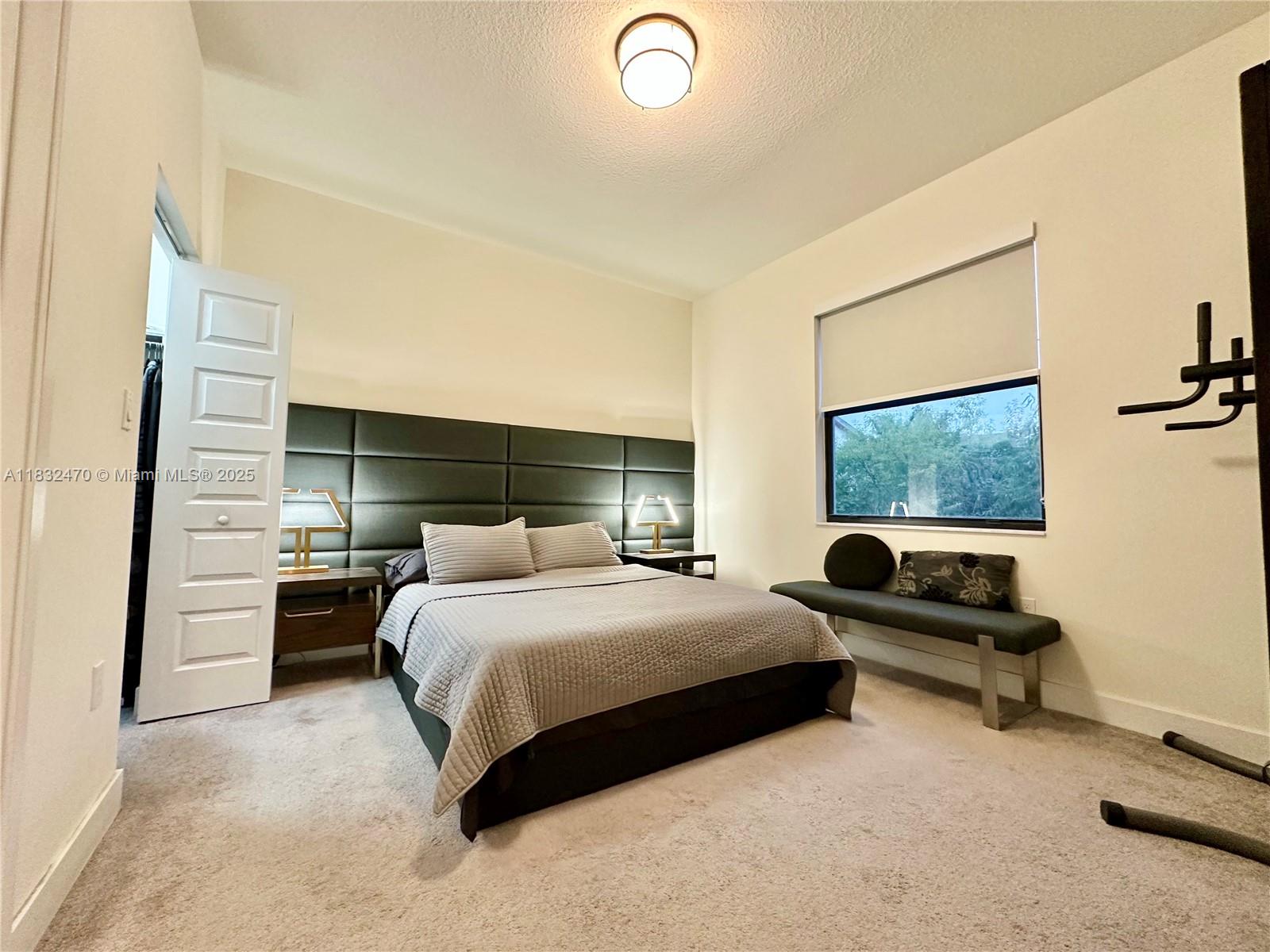 APEX AT PARK CENTRAL COND - Residential