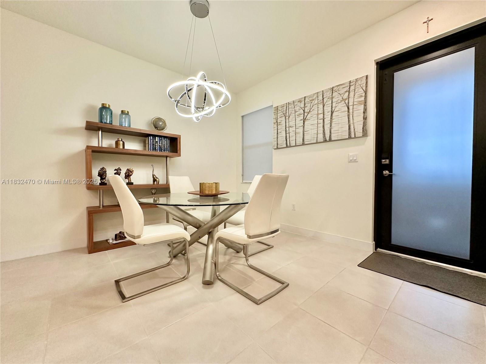 APEX AT PARK CENTRAL COND - Residential