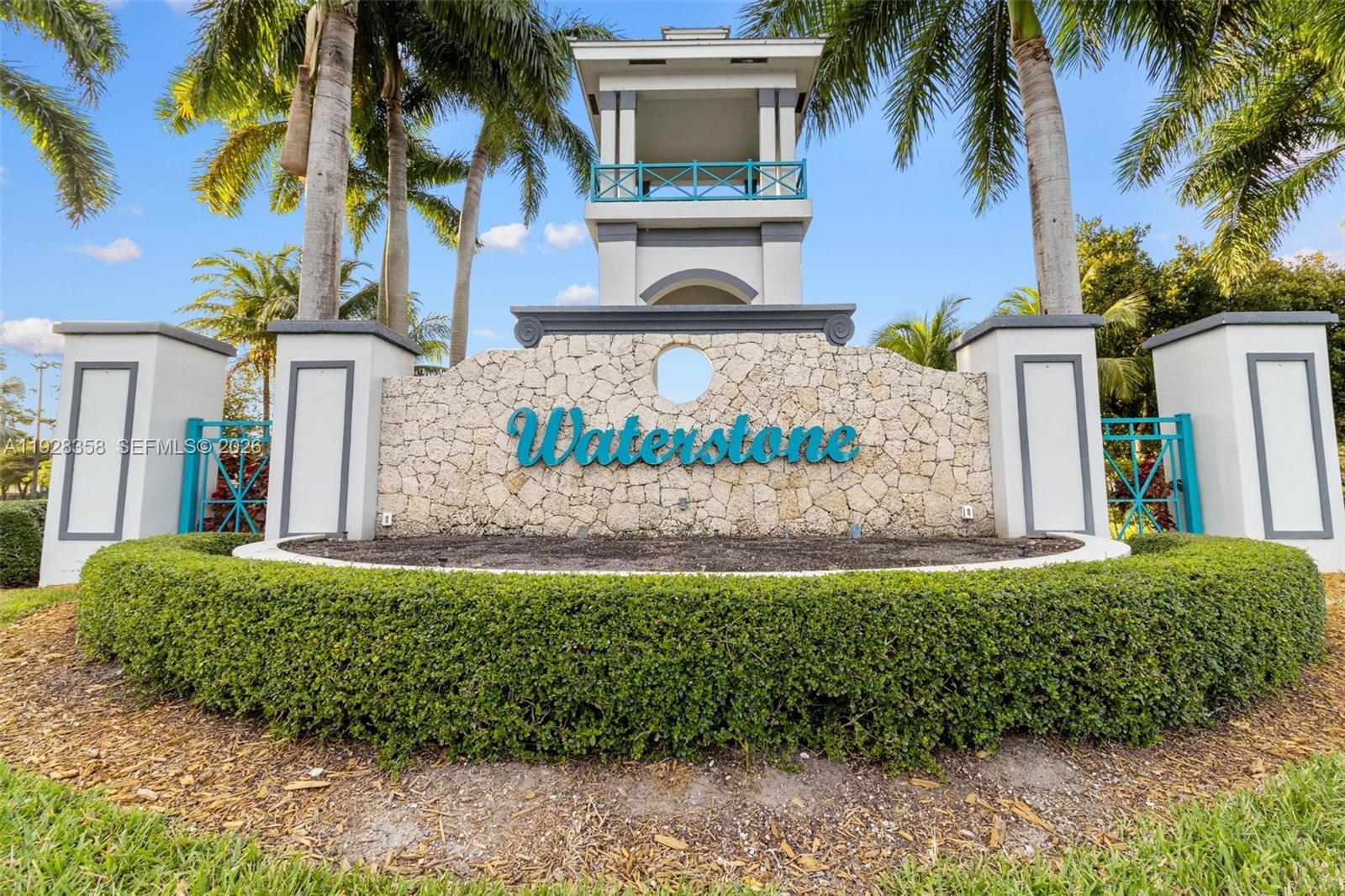 PORTOFINO LAKES - Residential