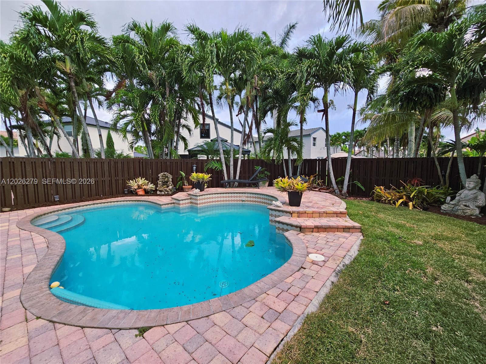 SILVER LAKES PHASE III RE - Residential