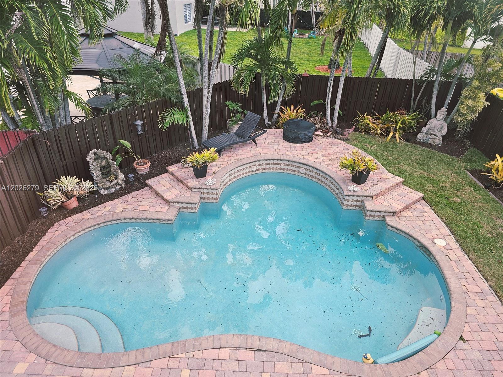 SILVER LAKES PHASE III RE - Residential
