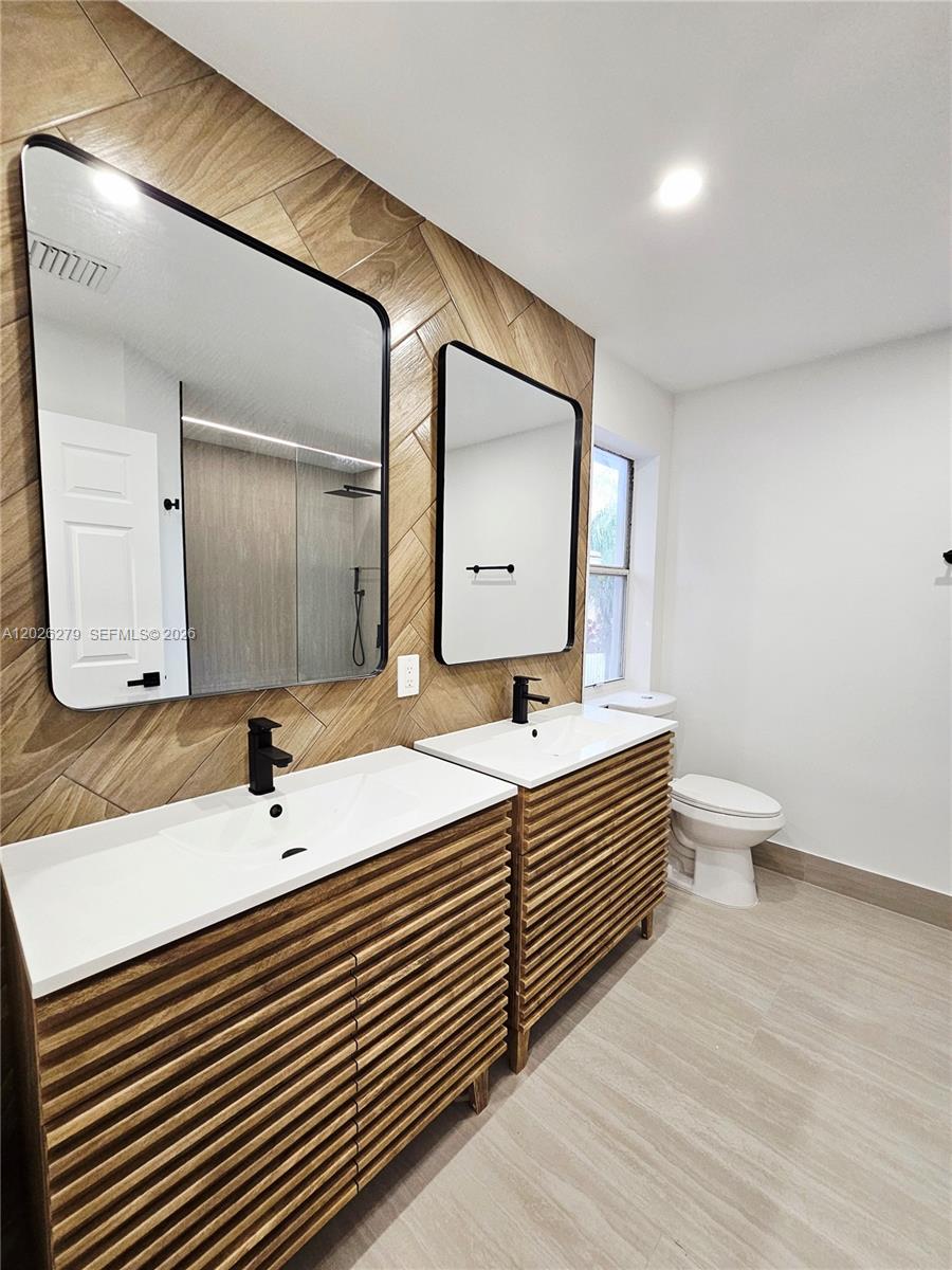 SILVER LAKES PHASE III RE - Residential