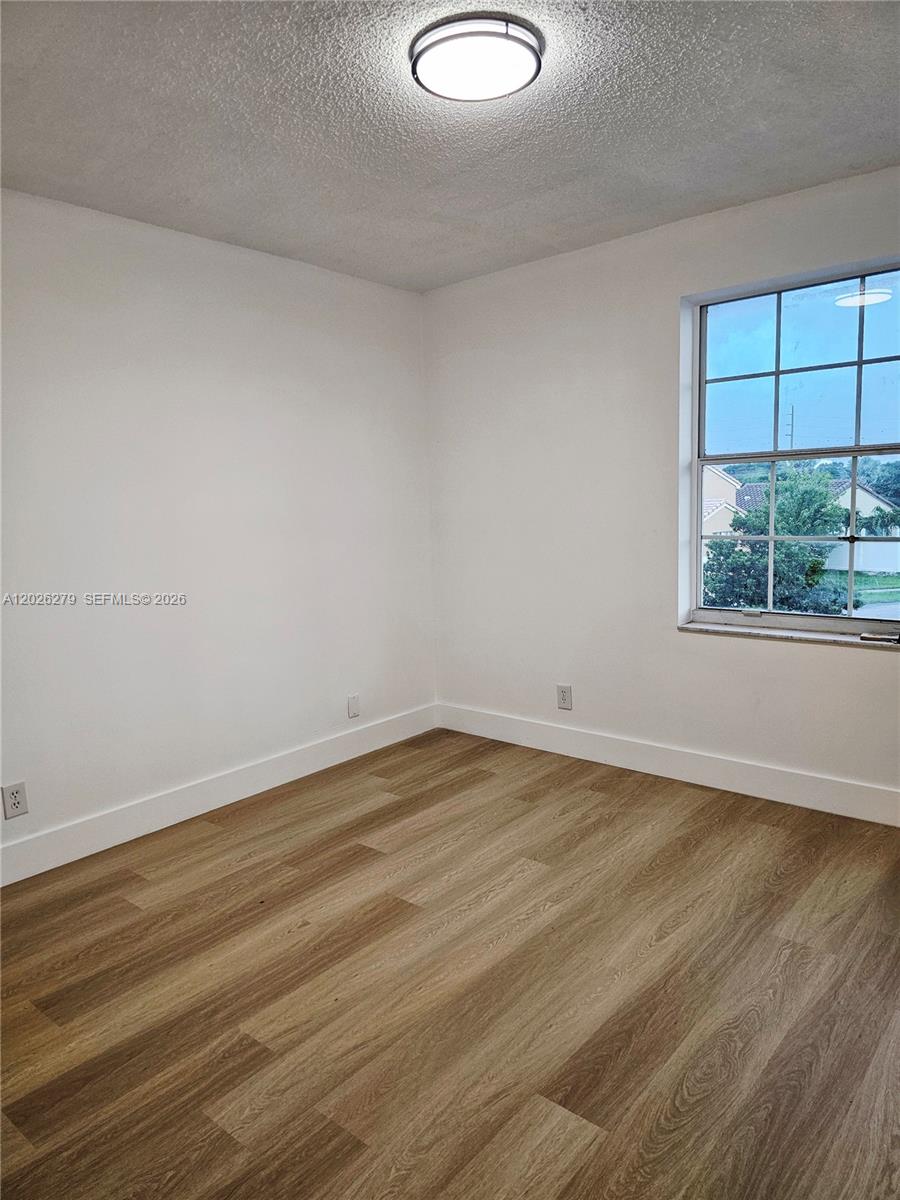 SILVER LAKES PHASE III RE - Residential