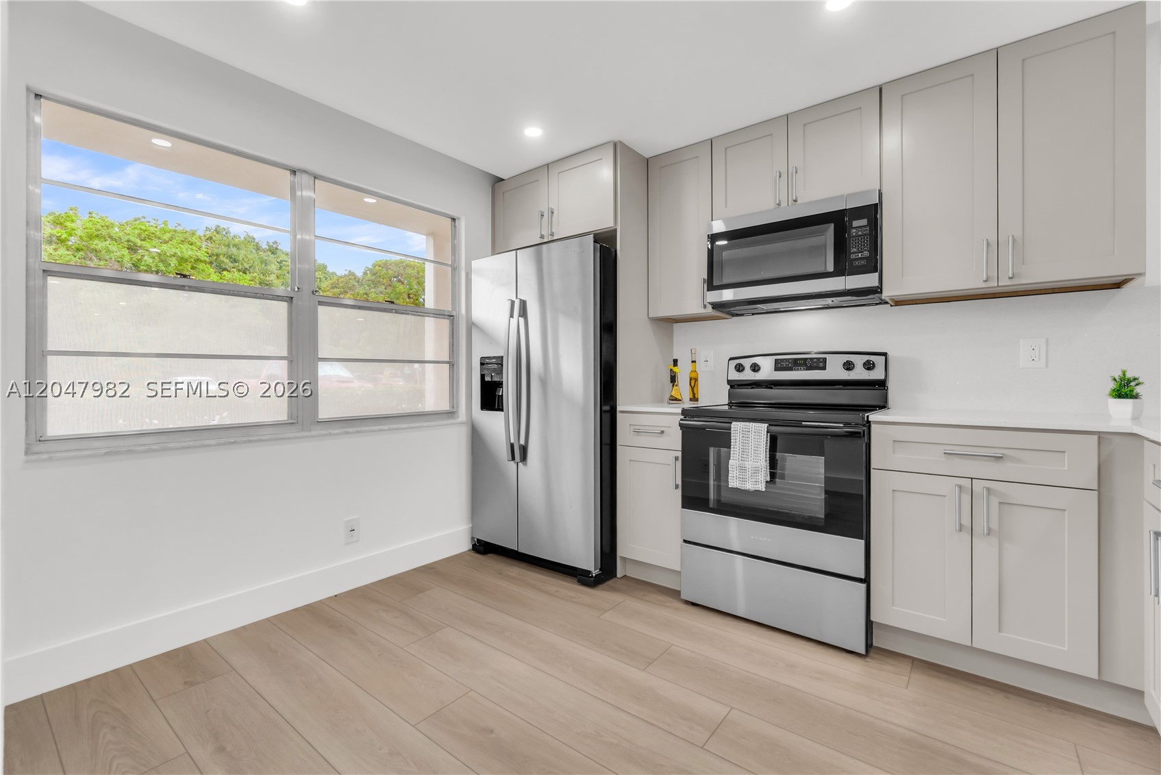 2101 Lucaya Bnd E1