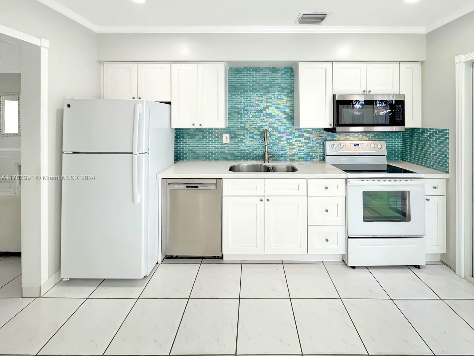 RIVERSIDE PARK ADD AMEN P - Residential