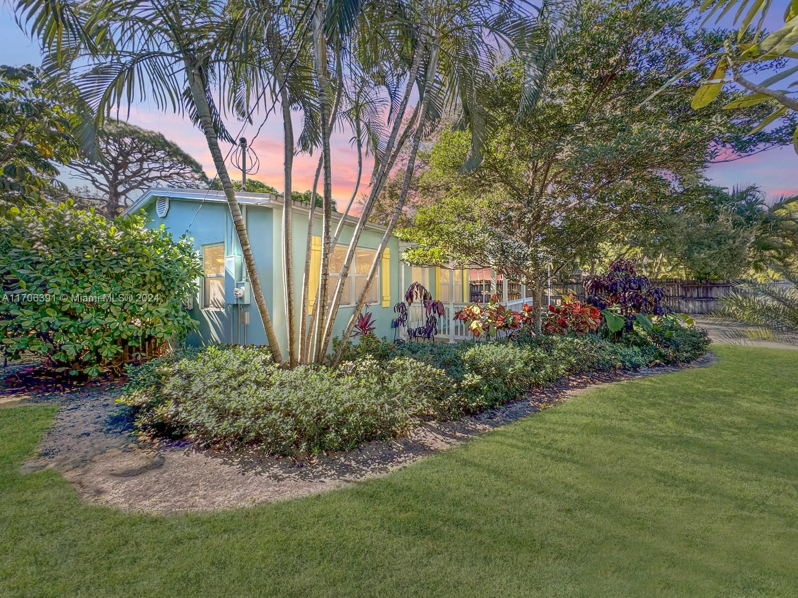 1820 SW 11th Ct
