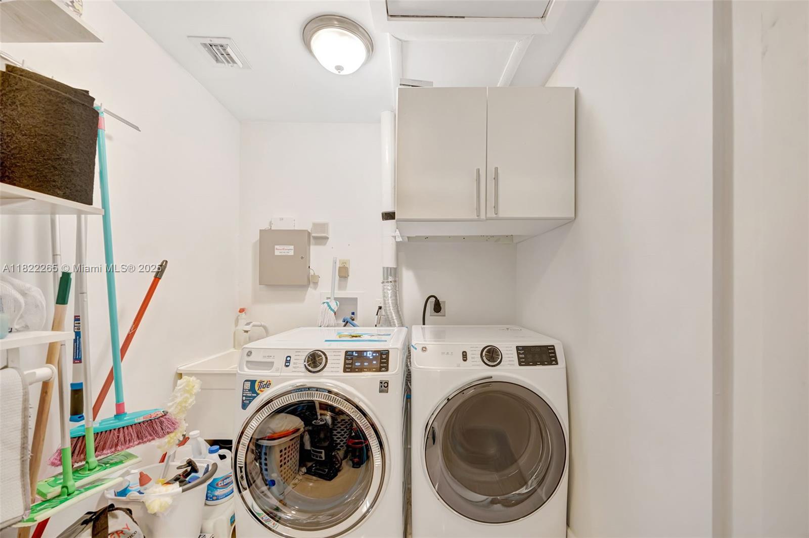 KILLIAN HEIGHTS - Residential