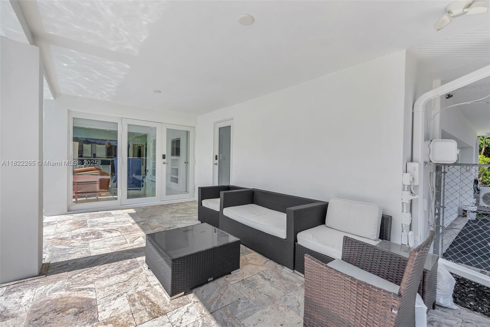 KILLIAN HEIGHTS - Residential