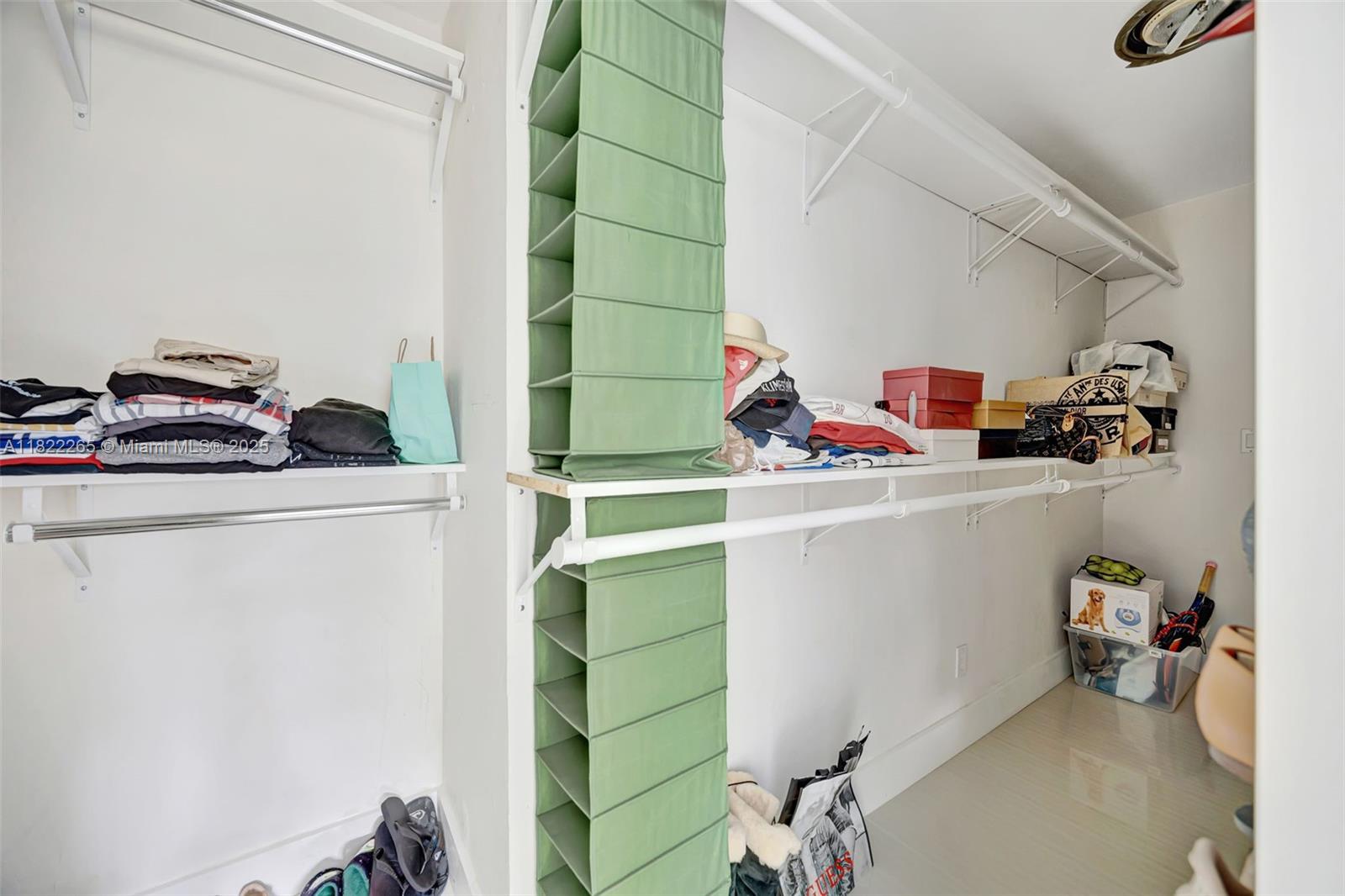 KILLIAN HEIGHTS - Residential