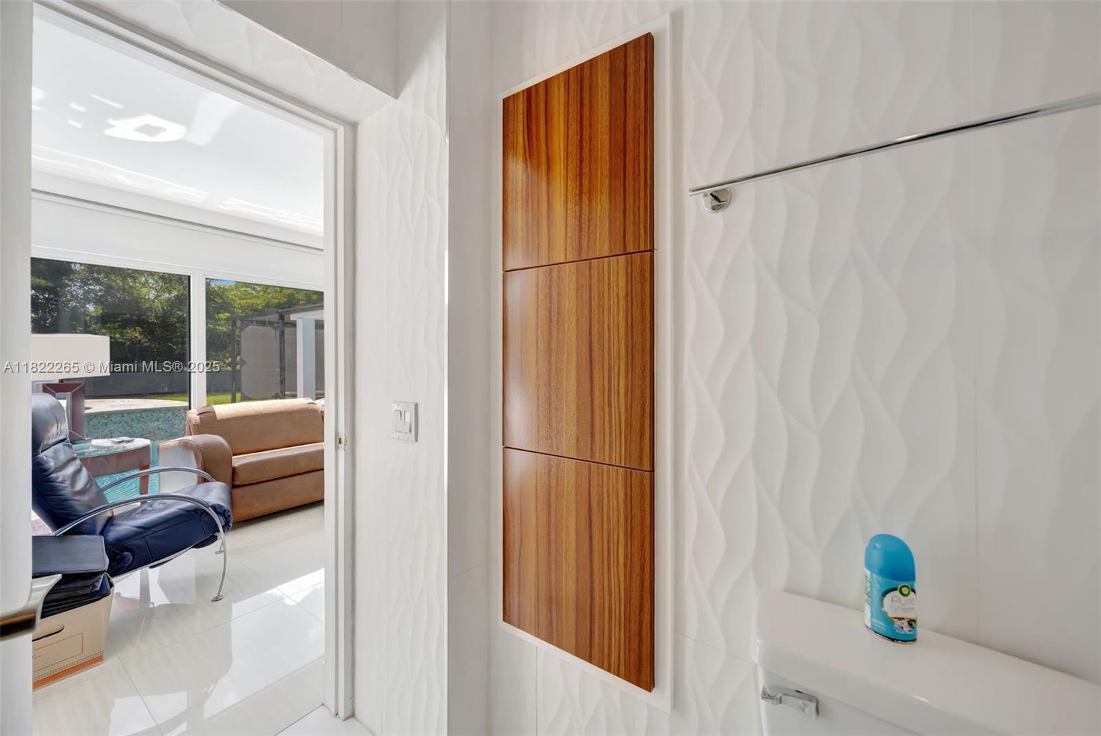 KILLIAN HEIGHTS - Residential