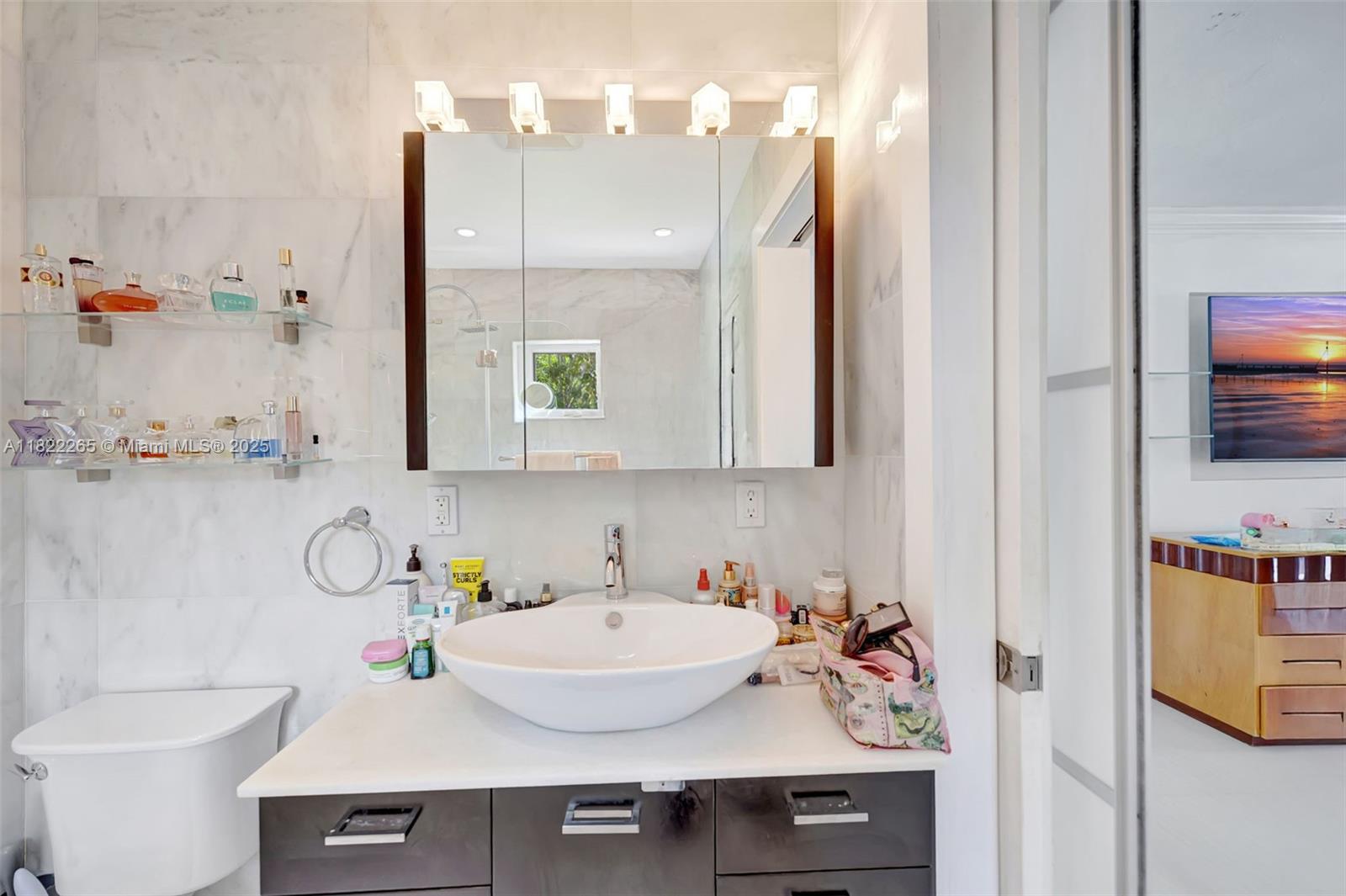 KILLIAN HEIGHTS - Residential