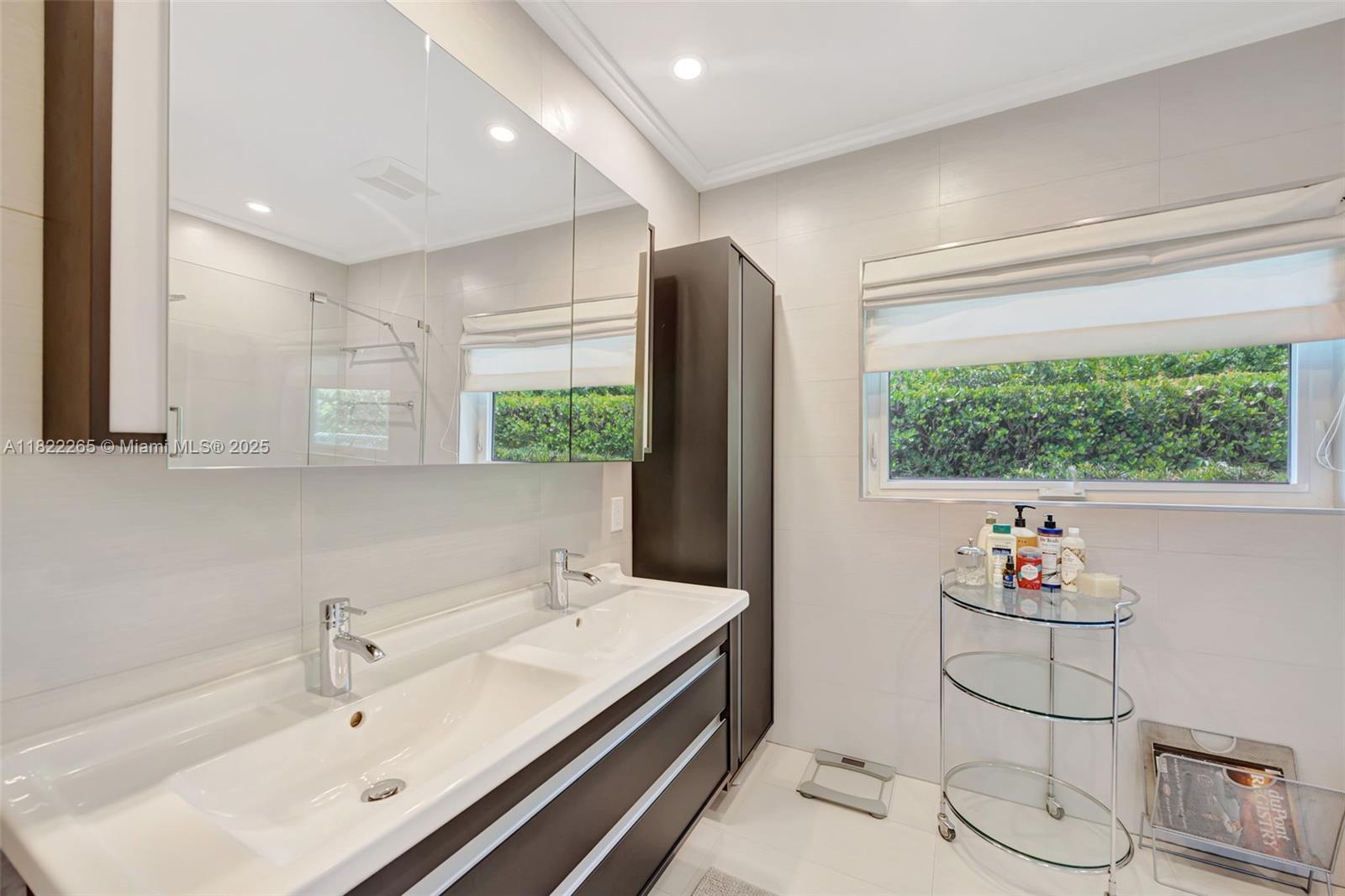 KILLIAN HEIGHTS - Residential