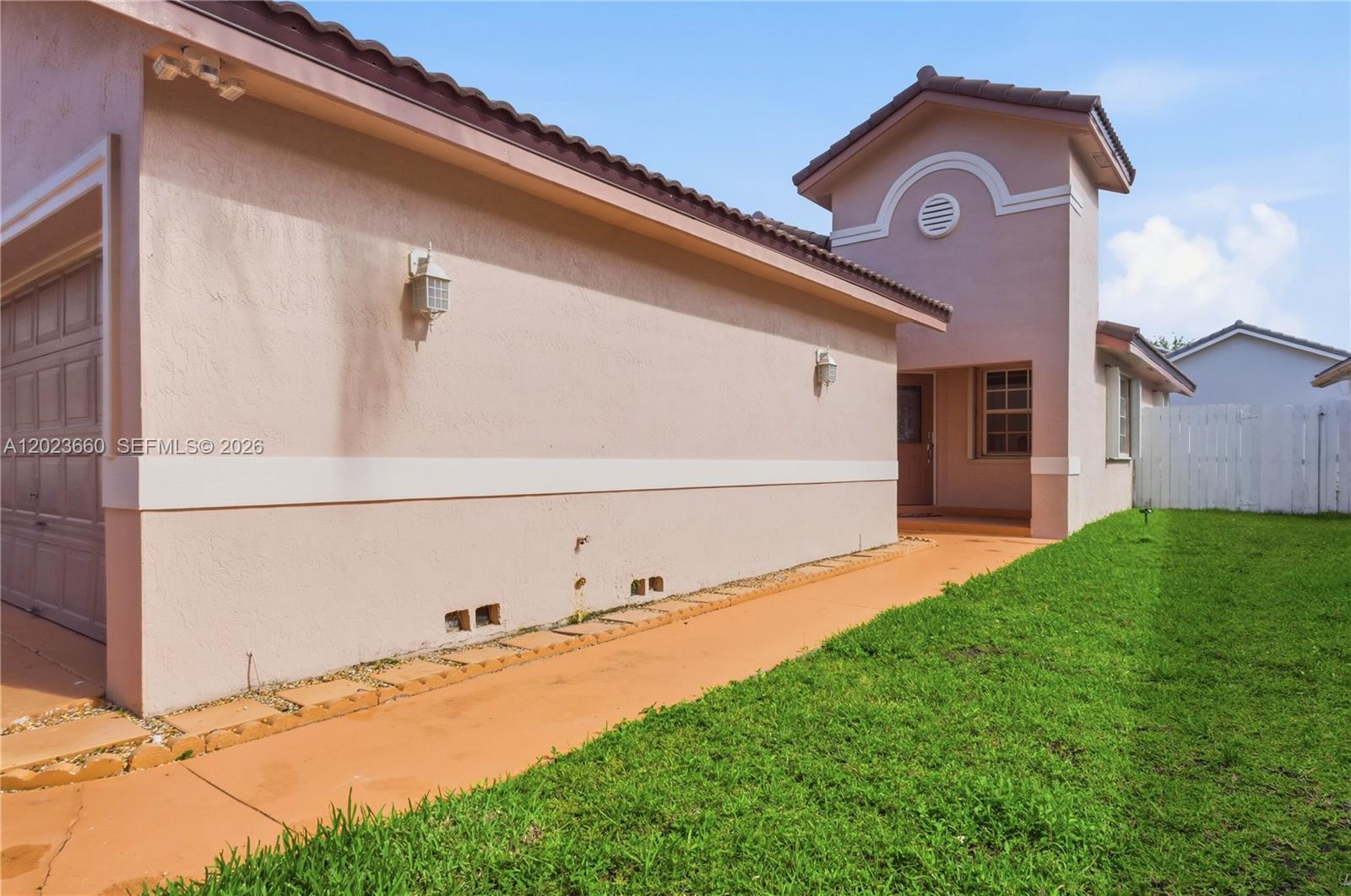 SILVER LAKES AT PEMBROKE - Residential