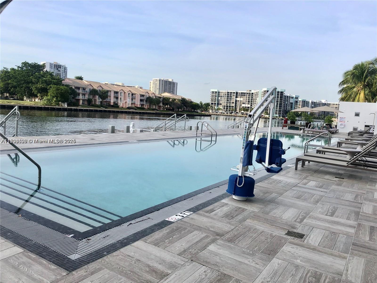 4010 SOUTH OCEAN CONDO - Residential