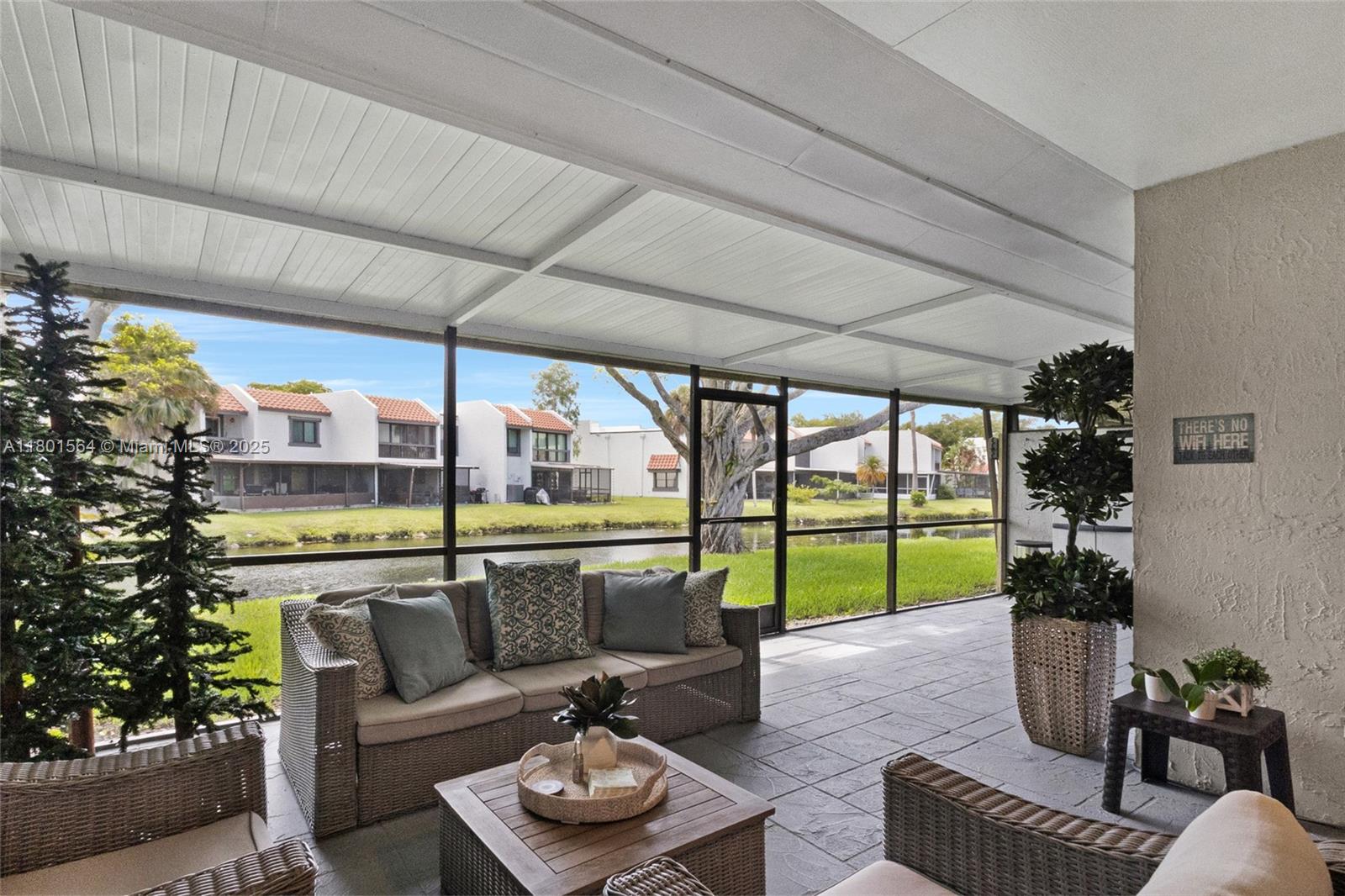 VILLAS OF BONAVENTURE AT - Residential