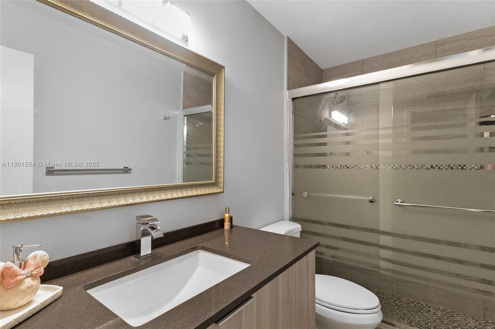 VILLAS OF BONAVENTURE AT - Residential