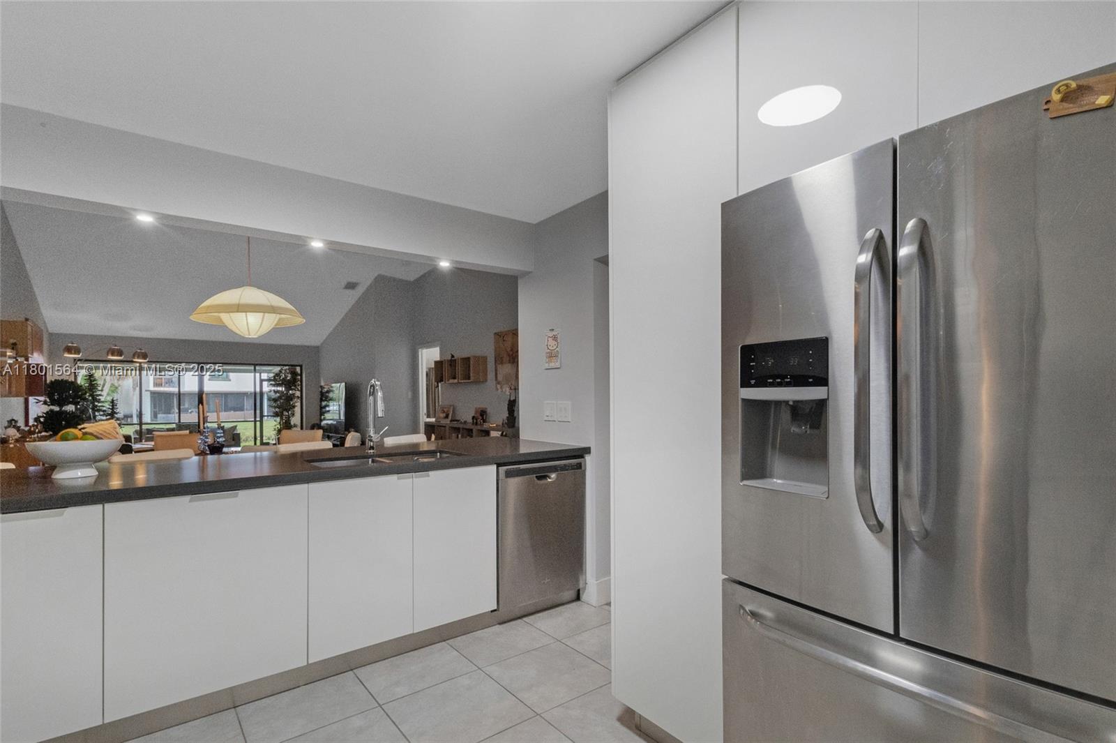 VILLAS OF BONAVENTURE AT - Residential