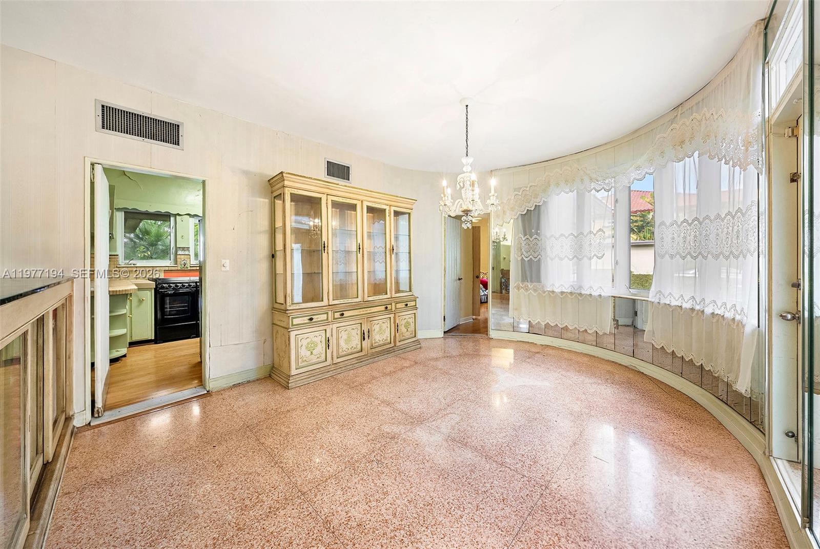 BRICKELL ESTATES - Residential