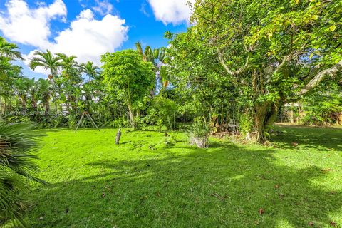 Tiny photo for 701 SW 27th Rd, Miami, FL 33129 (MLS # A11977194)