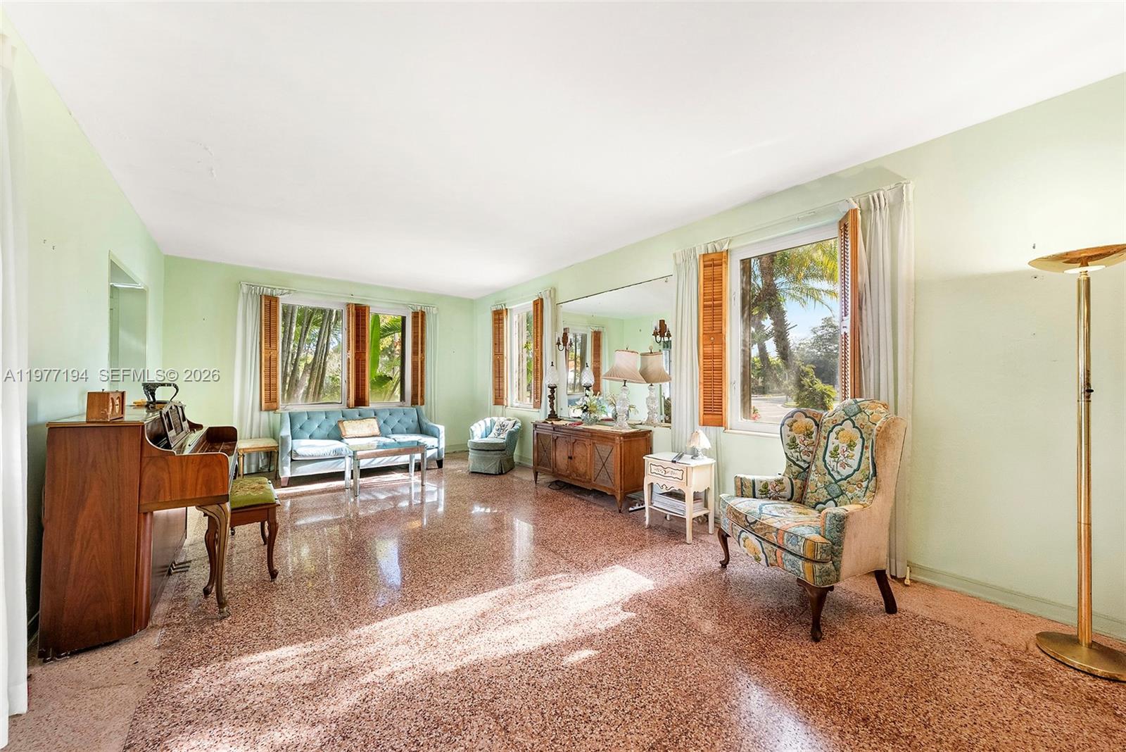 BRICKELL ESTATES - Residential