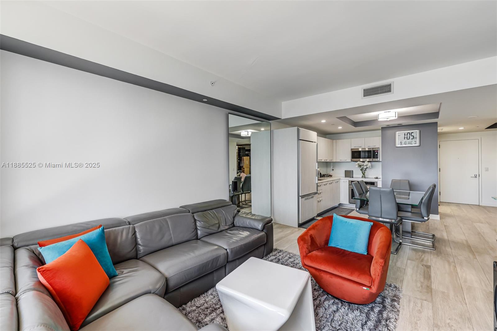 BRICKELL HEIGHTS EAST CON - Residential