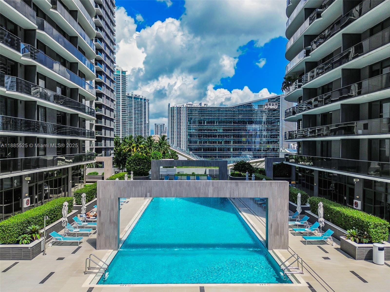 BRICKELL HEIGHTS EAST CON - Residential