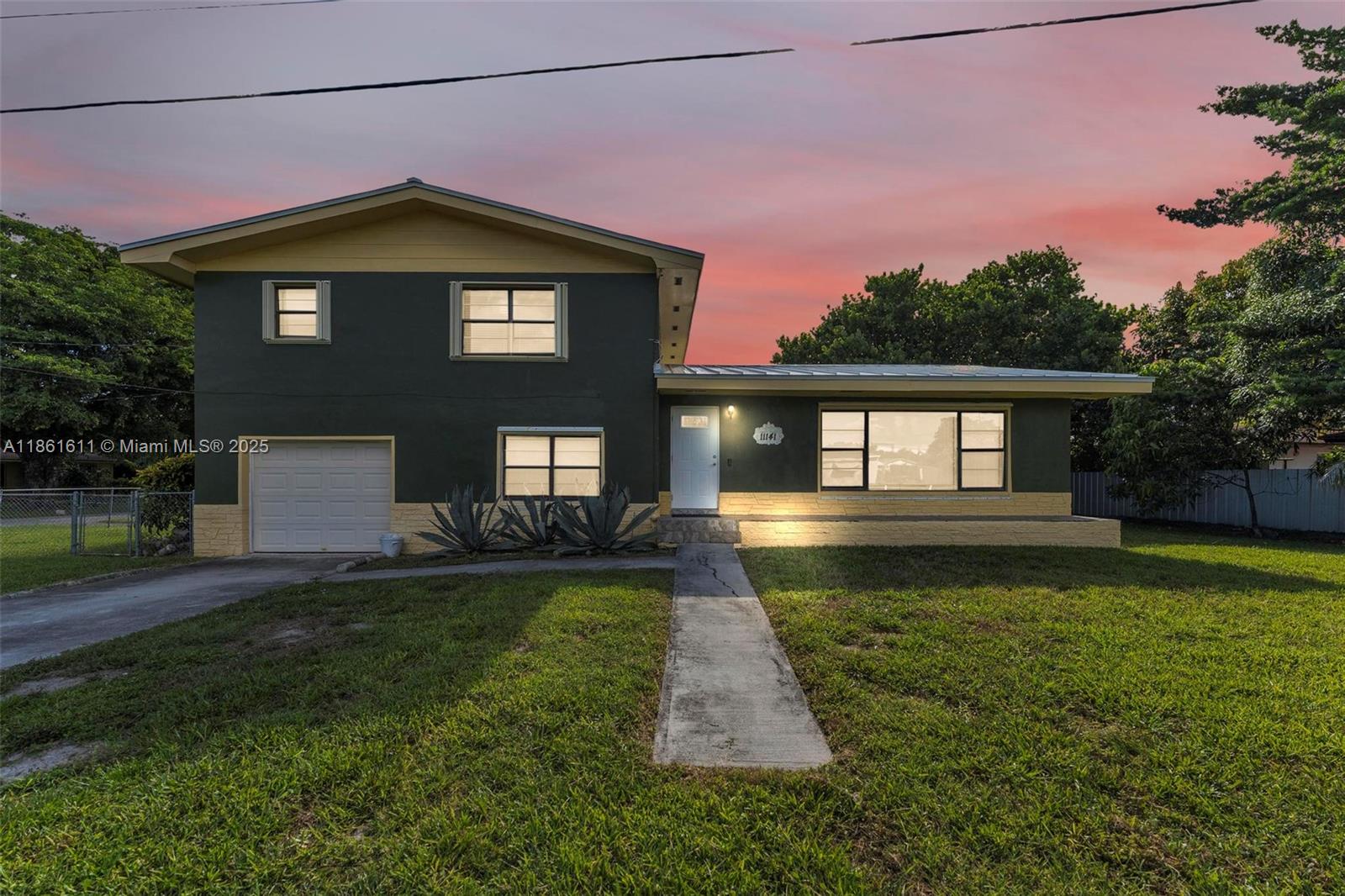 Welcome to this very large 4 bedroom, 3 bathroom home with brand new Metal Roof and freshly Painted interior located on a desirable corner lot in a quiet and safe neighborhood. This residence offers plenty of room to spread out, featuring a spacious den, living room, and dining room—perfect for both entertaining and everyday living.
Enjoy the convenience of a garage and driveway with ample parking, along with a large partially fenced yard that provides outdoor space for relaxation, play, or gatherings.
With its generous layout and ideal location, this home is an excellent choice for families or anyone seeking comfort and space in Miami.