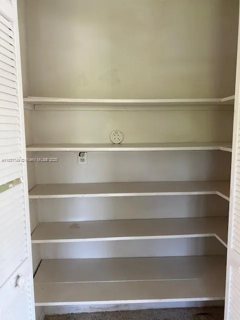 Miami, Florida 33189, United States, 3 Bedrooms Bedrooms, ,2 BathroomsBathrooms,Residential,Active,162948