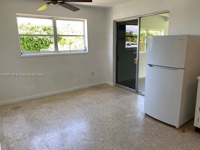 Miami, Florida 33189, United States, 3 Bedrooms Bedrooms, ,2 BathroomsBathrooms,Residential,Active,162948