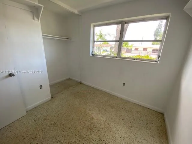 Miami, Florida 33189, United States, 3 Bedrooms Bedrooms, ,2 BathroomsBathrooms,Residential,Active,162948