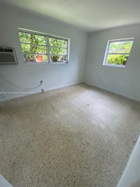 Miami, Florida 33189, United States, 3 Bedrooms Bedrooms, ,2 BathroomsBathrooms,Residential,Active,162948