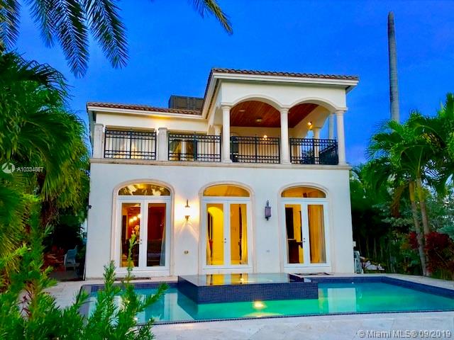 GOLDEN BEACH SEC D - Residential