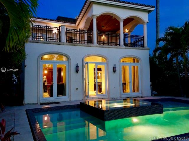 GOLDEN BEACH SEC D - Residential