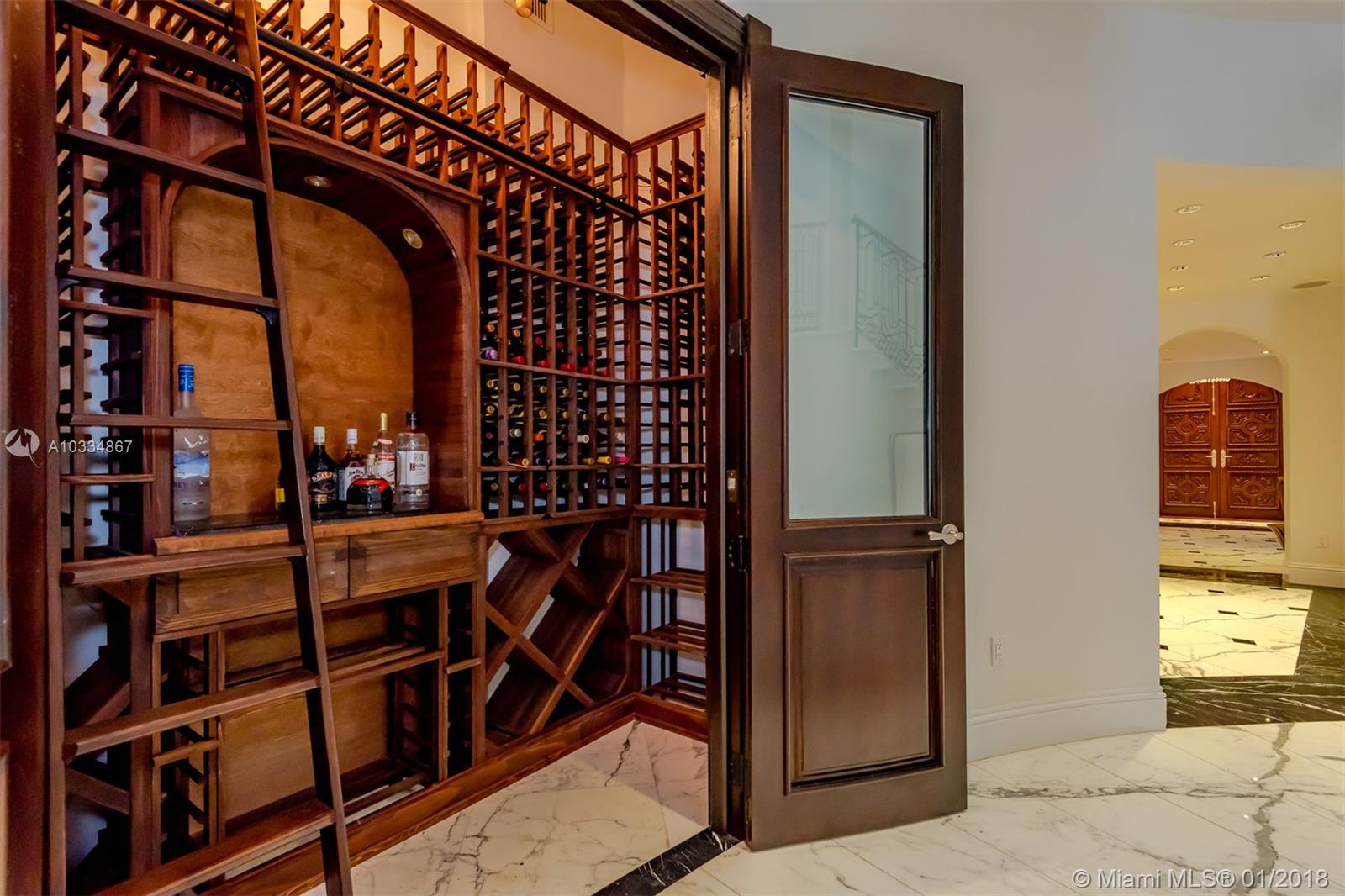 GOLDEN BEACH SEC D - Residential