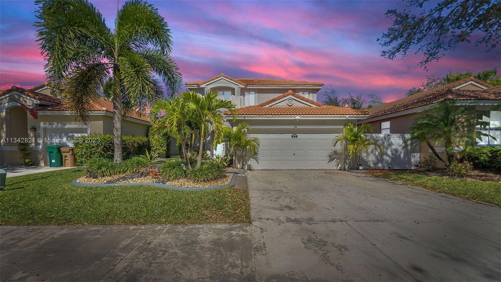 Photo of 14893 SW 50th Ct, Davie, FL 33331 (MLS # A11342821)