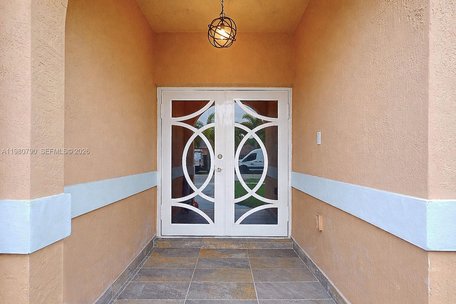 TENNESSEE ESTATES - Residential