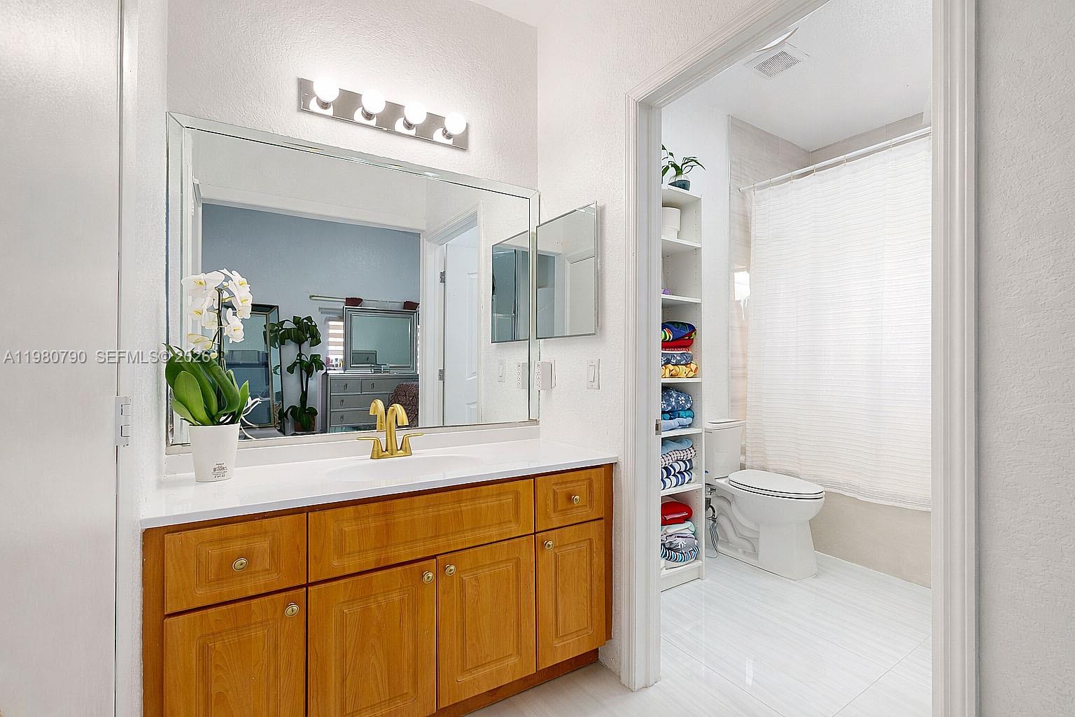 TENNESSEE ESTATES - Residential